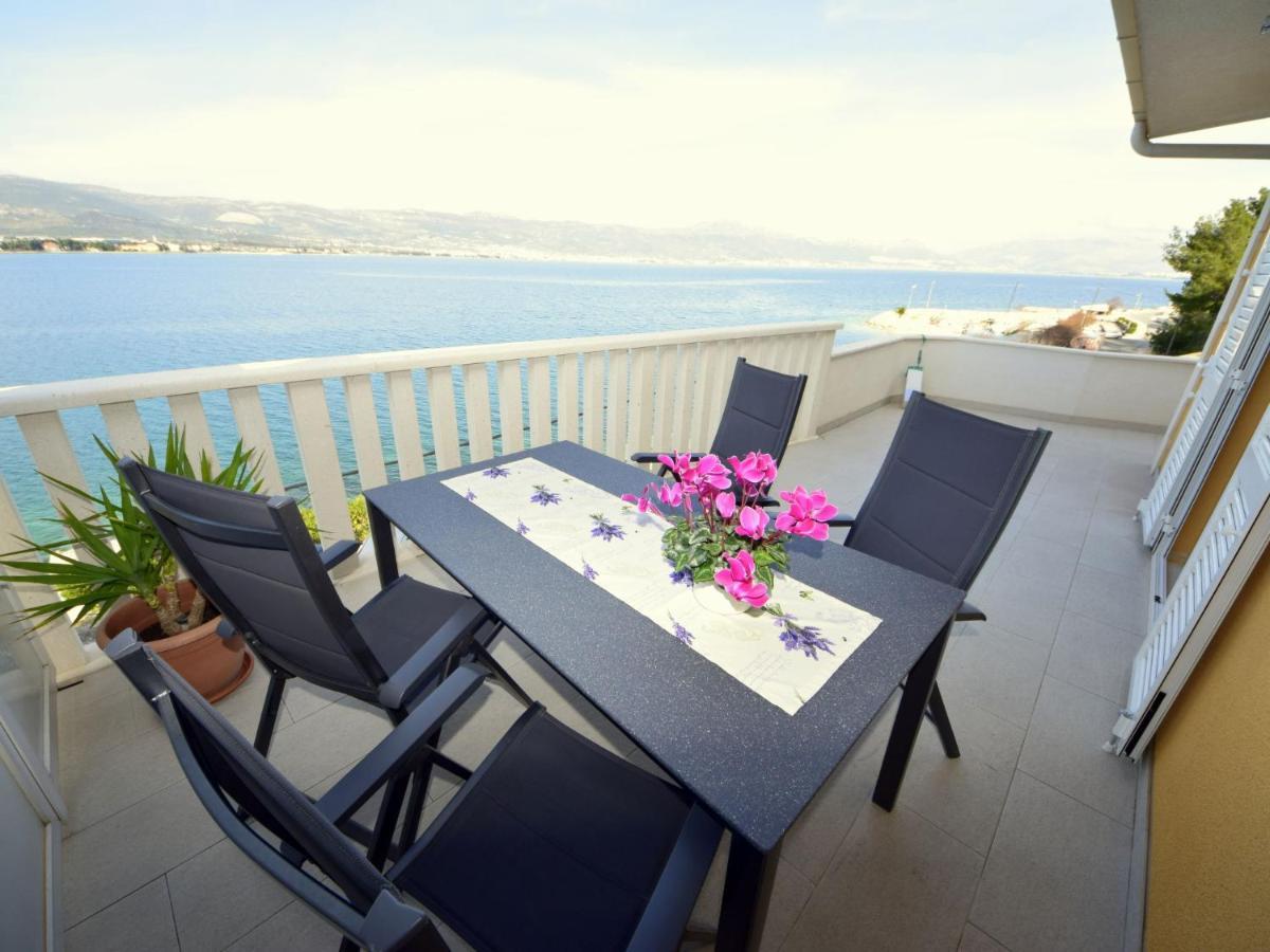 Apartment Mornar-2 By Interhome Trogir Exterior foto
