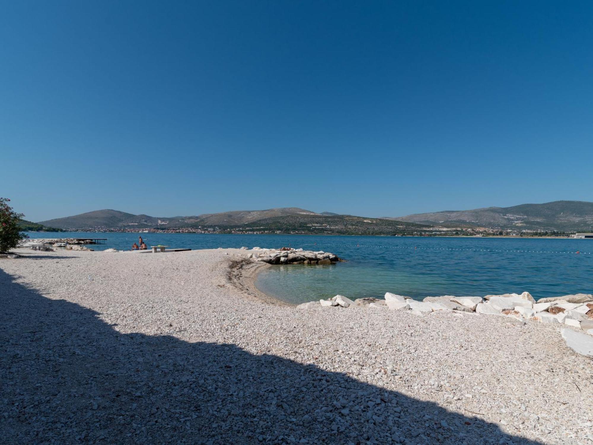 Apartment Mornar-2 By Interhome Trogir Exterior foto